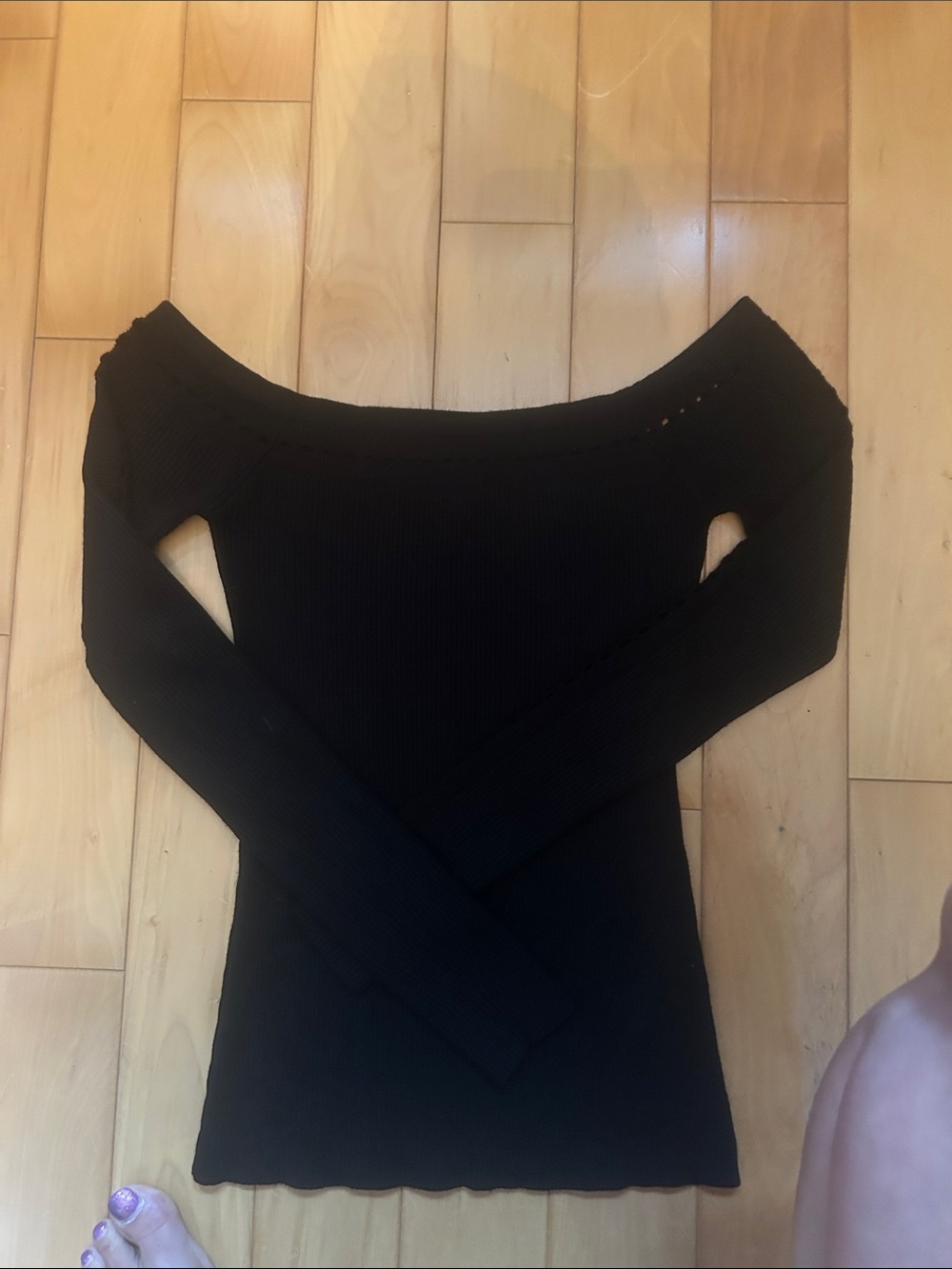 GUESS Black Off-Shoulder Ribbed Long Sleeve Sweater